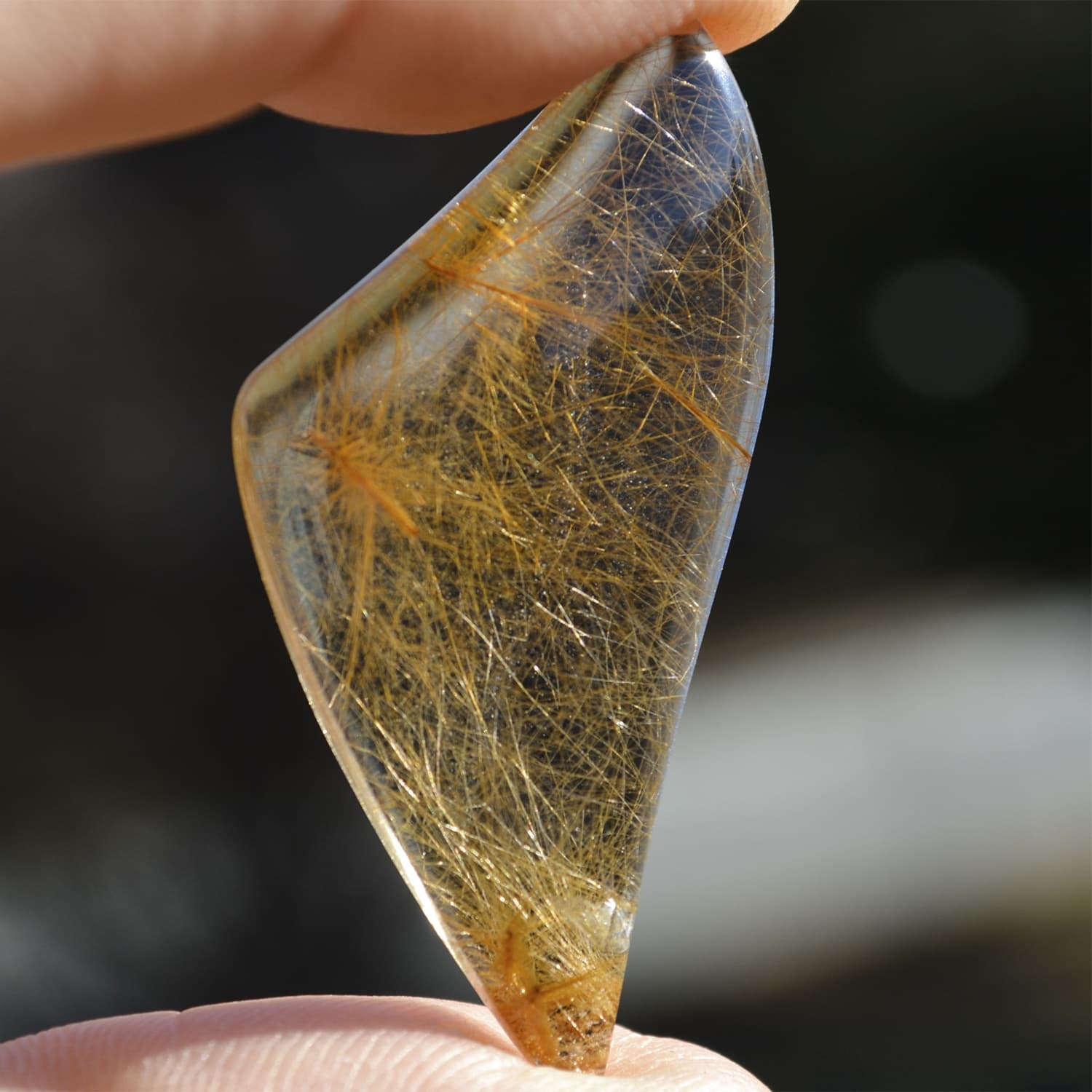 Golden Rutilated Quartz Benefits & Uses